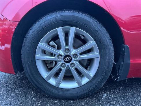 Used 2017 Hyundai Sonata SE image 24