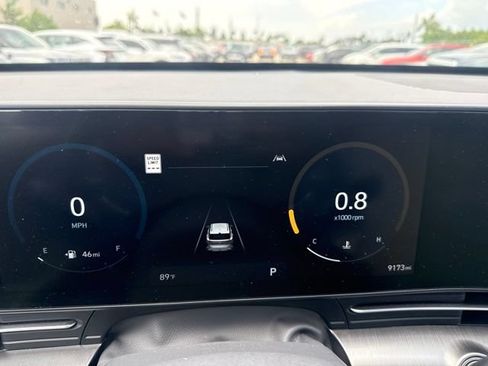 Used 2024 Hyundai Kona SEL w/ Convenience Package FWD image 16