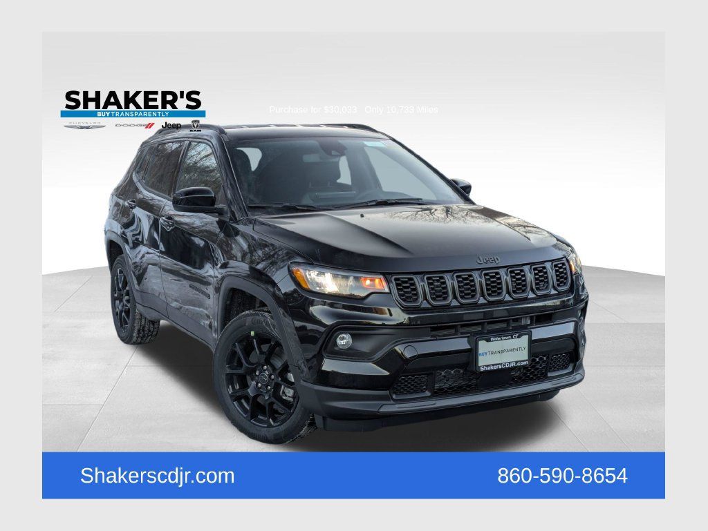 Used 2026 Jeep Compass Latitude AWD/4WD image 1