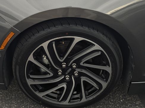 Used 2020 Lincoln MKZ Reserve w/ Luxury Package FWD image 7