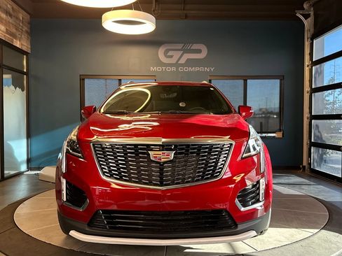 Used 2024 Cadillac XT5 Premium Luxury w/ Technology Package AWD/4WD image 8