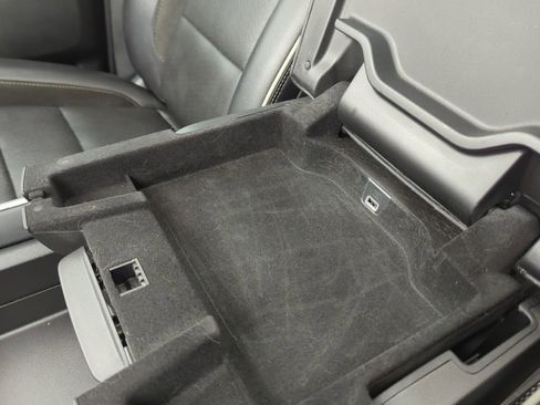 Used 2023 RAM 1500 Laramie image 32