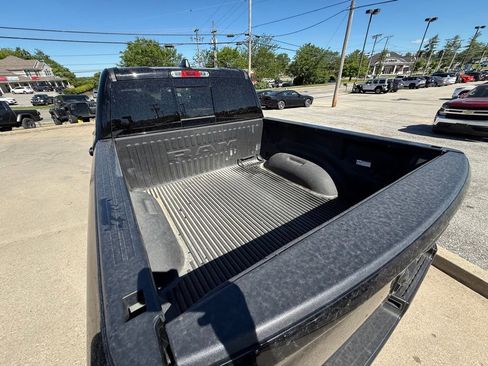 Used 2023 RAM 1500 Big Horn AWD/4WD image 8