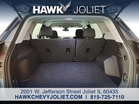 Used 2024 GMC Terrain SLE AWD/4WD image 20