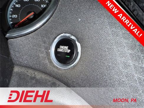 Used 2018 Chevrolet Malibu LT image 25