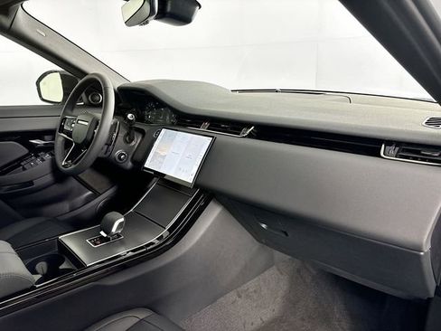 Used 2026 Land Rover Range Rover Evoque S AWD/4WD image 11
