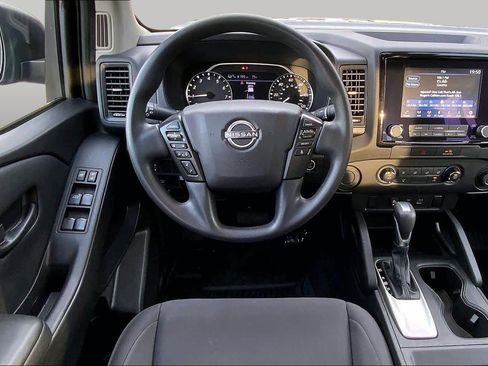 Used 2023 Nissan Frontier S w/ Technology Package RWD image 6