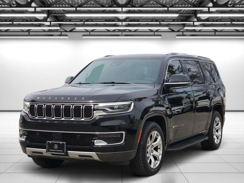 Used 2022 Jeep Wagoneer Series II image 5