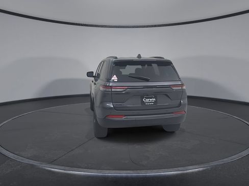 New 2026 Jeep Grand Cherokee Limited AWD/4WD image 12