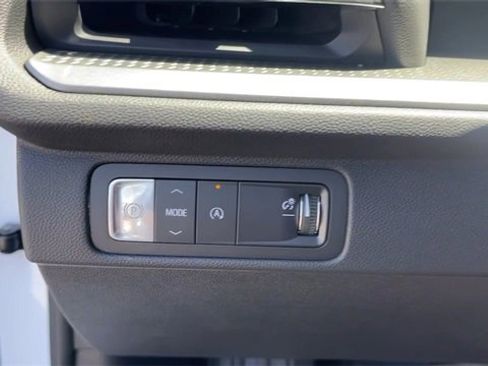 New 2026 Chevrolet Traverse LT w/ LPO, Floor Liner Package image 23