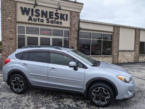Used 2014 Subaru Crosstrek 2.0i Premium AWD/4WD image 2