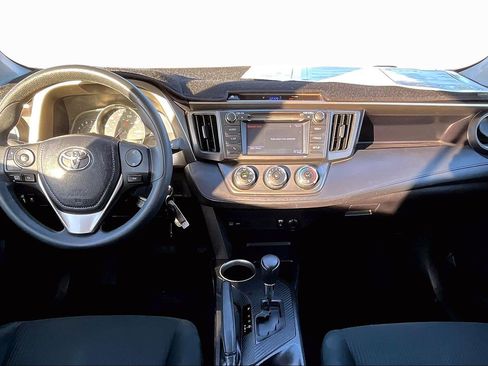 Used 2014 Toyota RAV4 LE image 14