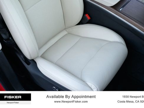 Used 2023 Tesla Model X image 33