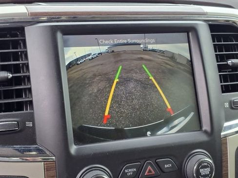 Used 2016 RAM 1500 Laramie w/ Convenience Group image 11