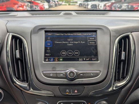 Used 2023 Chevrolet Equinox RS AWD/4WD image 6