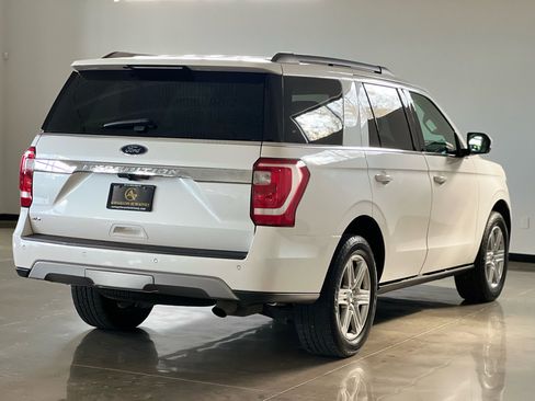 Used 2019 Ford Expedition XLT w/ Equipment Group 202A image 7