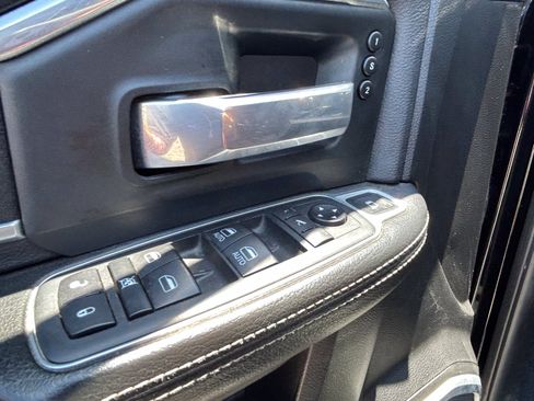 Used 2019 RAM 2500 Laramie AWD/4WD image 14
