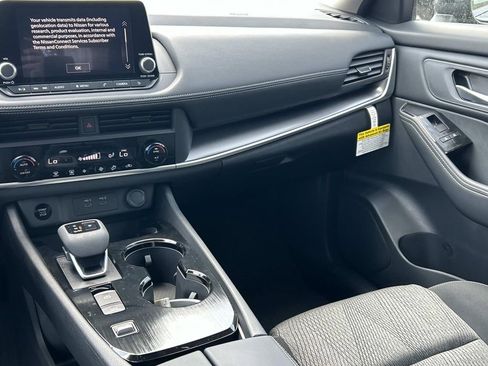 New 2026 Nissan Rogue SV FWD image 22