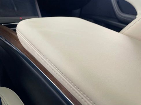 Used 2022 Tesla Model X AWD image 57