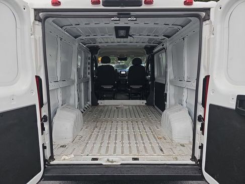 Used 2025 RAM ProMaster 2500 w/ Convenience Group FWD image 15