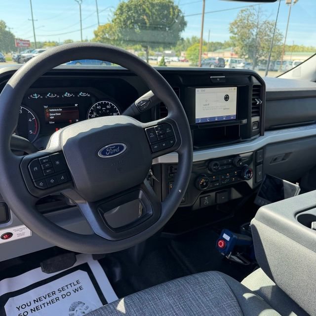New 2026 Ford F550 4x4 Supercab Super Duty image 26