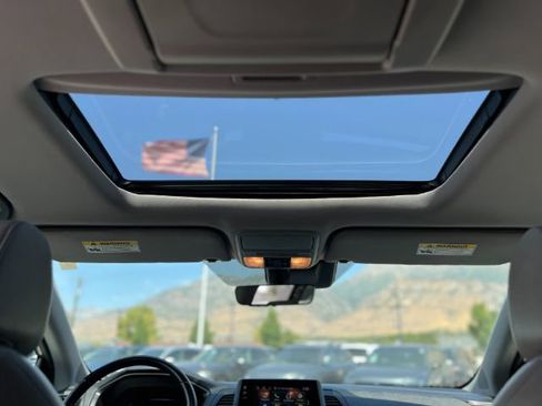 Used 2018 Honda Odyssey EX-L image 21