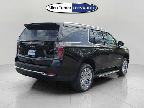 New 2026 Chevrolet Tahoe LS RWD image 4
