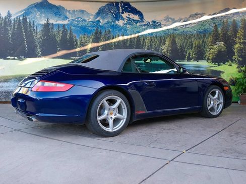 Used 2006 Porsche 911 Carrera RWD image 5