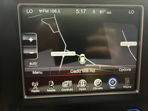 Used 2016 Jeep Grand Cherokee Limited AWD/4WD image 25
