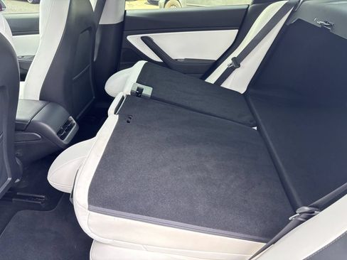 Used 2020 Tesla Model 3 Standard Range Plus RWD image 21