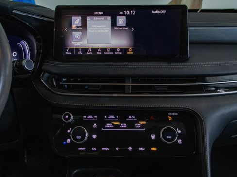 Used 2023 INFINITI QX60 Luxe w/ Performance Audio Package image 4