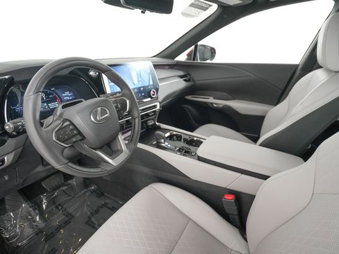 Certified 2025 Lexus RX 350 Premium Plus image 10