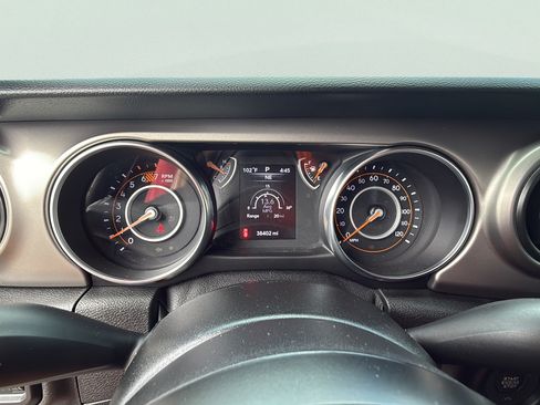 Used 2021 Jeep Wrangler Unlimited Sport AWD/4WD image 23