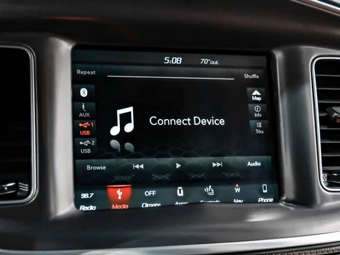 Used 2019 Dodge Charger Scat Pack w/ Dynamics Package RWD image 34