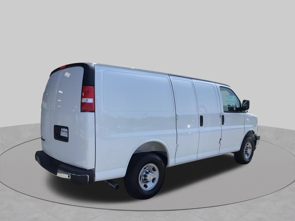 New 2026 Chevrolet Express 2500 w/ Driver Convenience Package RWD image 6