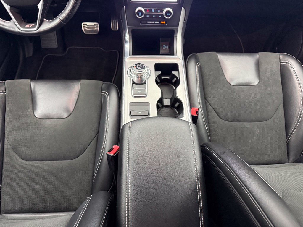 Used 2022 Ford Edge ST AWD/4WD image 29