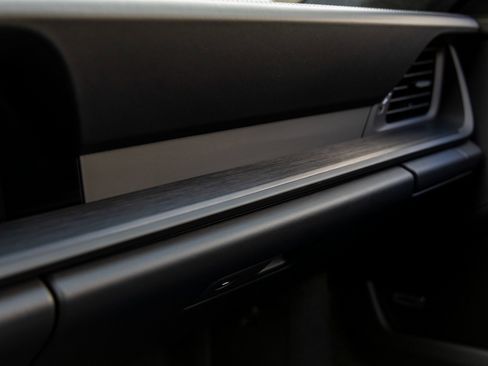 Certified 2025 Porsche 911 Carrera 4 GTS image 34