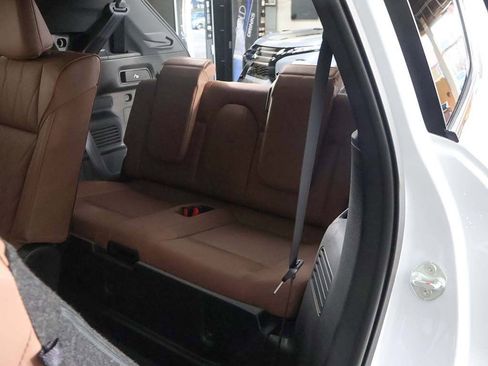 New 2026 Mitsubishi Outlander SEL AWD/4WD image 40