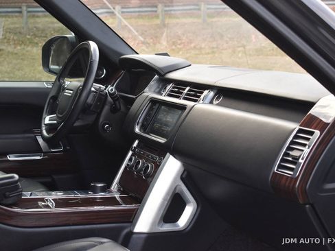 Used 2016 Land Rover Range Rover Supercharged AWD/4WD image 17