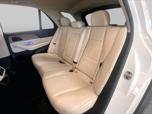 Used 2025 Mercedes-Benz GLE 450e 4MATIC image 18