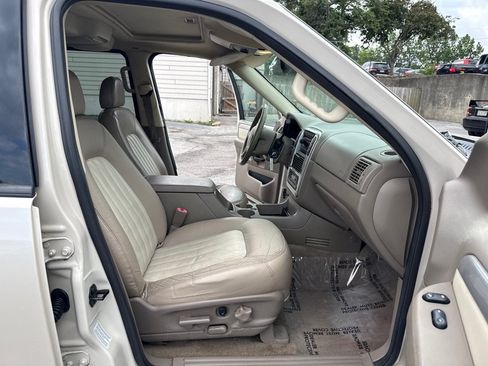 Used 2005 Mercury Mountaineer Premier AWD/4WD image 17