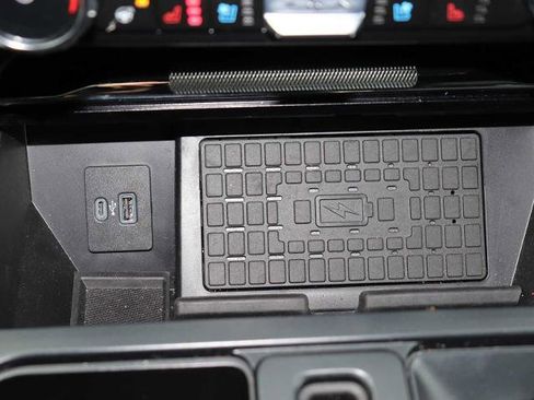 Certified 2023 Ford F150 Lariat w/ Equipment Group 502A High image 32