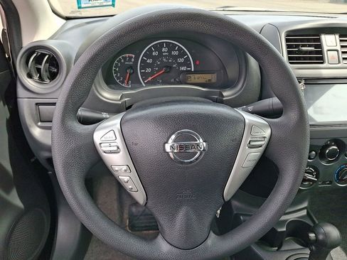 Used 2015 Nissan Versa S Plus image 19