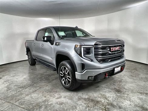 Used 2025 GMC Sierra 1500 AT4 w/ AT4 Premium Package image 2