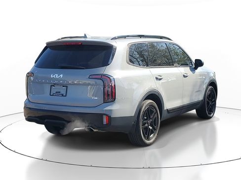 Used 2024 Kia Telluride EX X-Line image 4