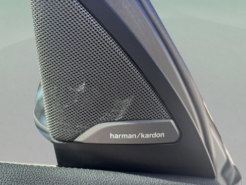 Used 2023 BMW X4 M40i image 30