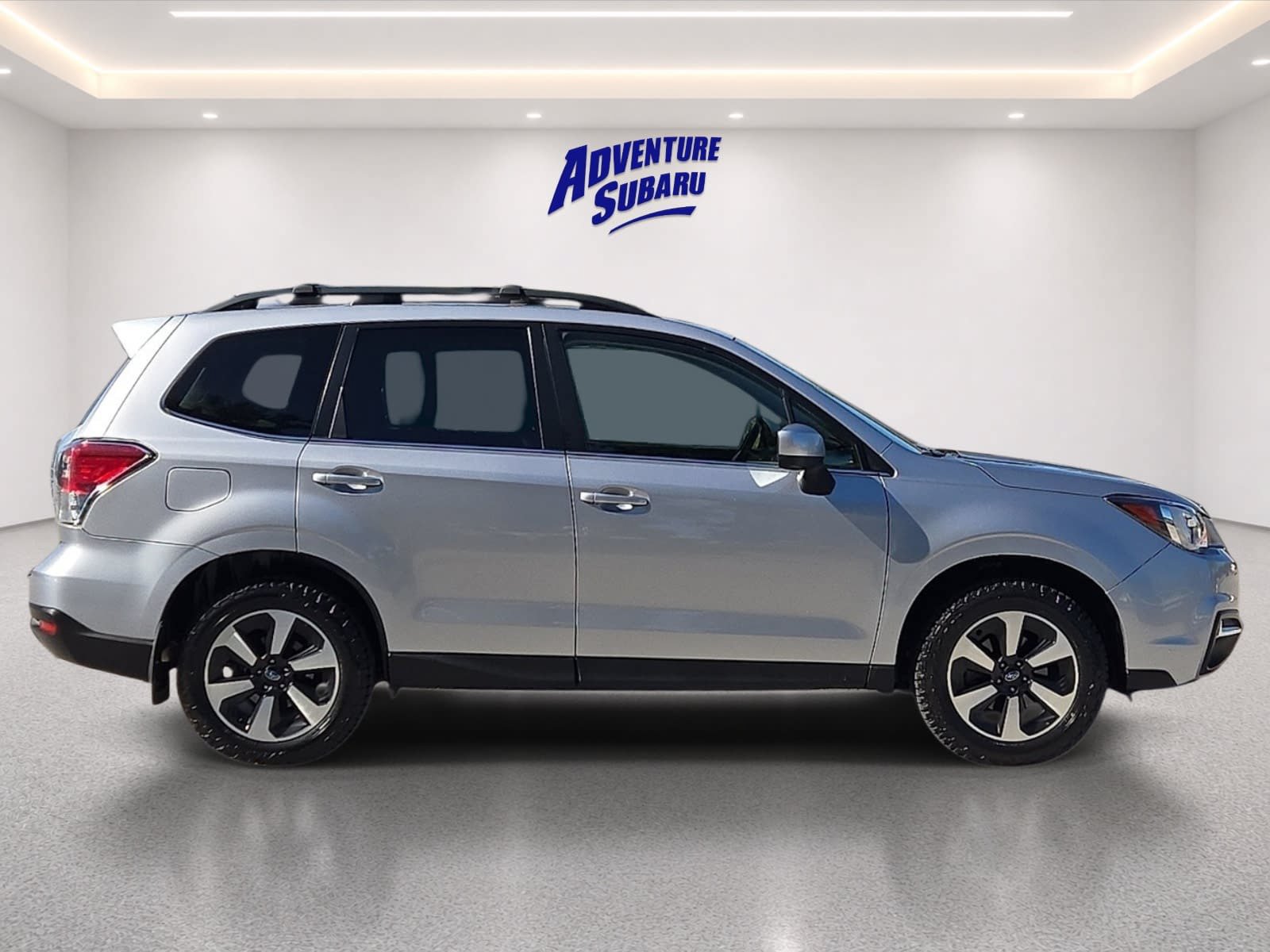 Used 2018 Subaru Forester 2.5i Limited AWD/4WD image 7