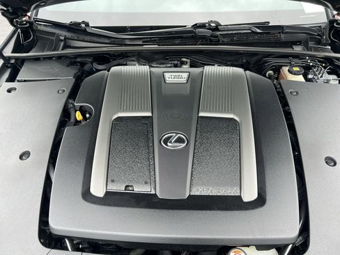 Used 2018 Lexus LS 500 AWD w/ Interior Upgrade Package image 35