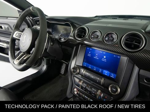 Used 2020 Ford Mustang Shelby GT500 w/ Technology Package RWD image 30