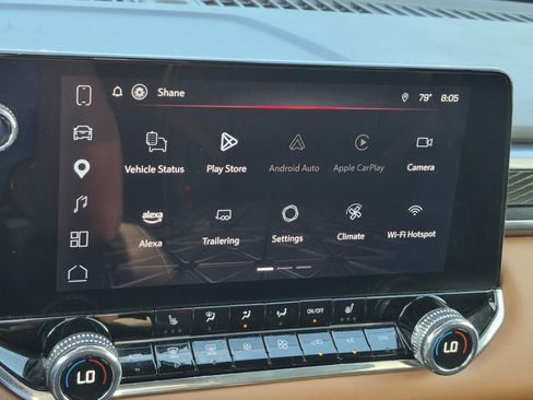 Certified 2025 GMC Canyon AT4 w/ Nightfall Edition AWD/4WD image 23